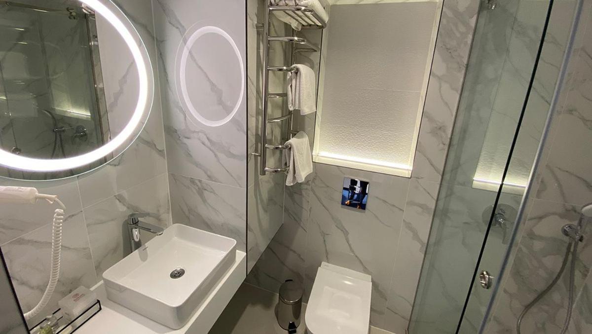 Optima Collection Kamianske Hotel ภายนอก รูปภาพ
